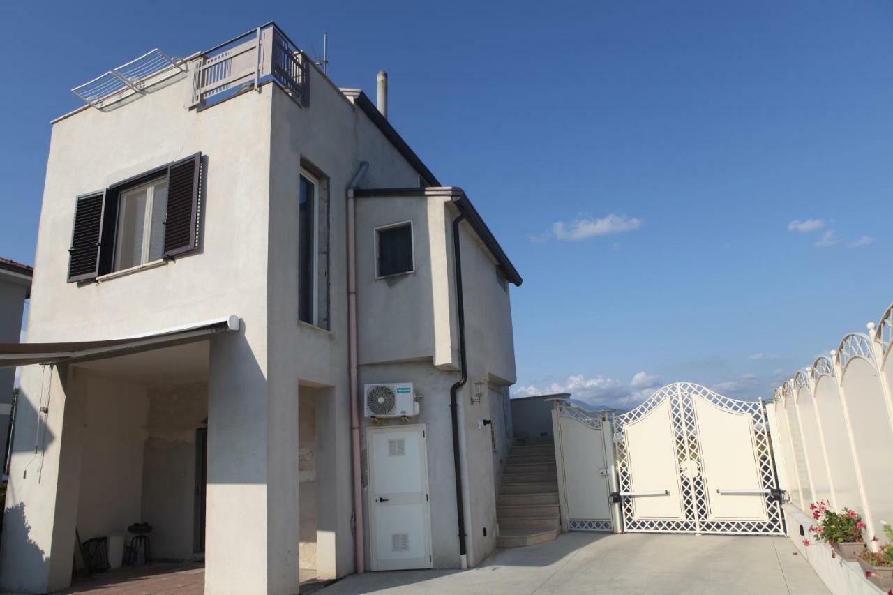 Вілла "La Rondinella" Salerno Amalfi Понтеканьяно Екстер'єр фото